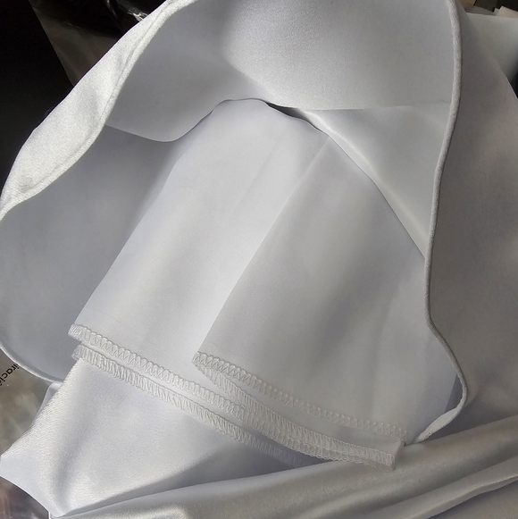 AMANDAS | NWOT White satin high low train wedding skirt size medium - Picture 8 of 8